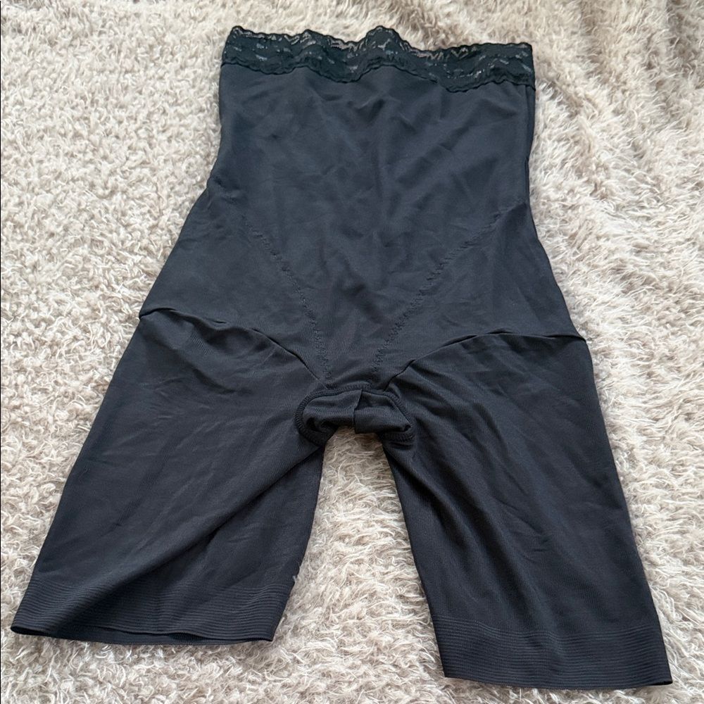 Bare essentials High-Waist Black Shaping Shorts butt lifting
